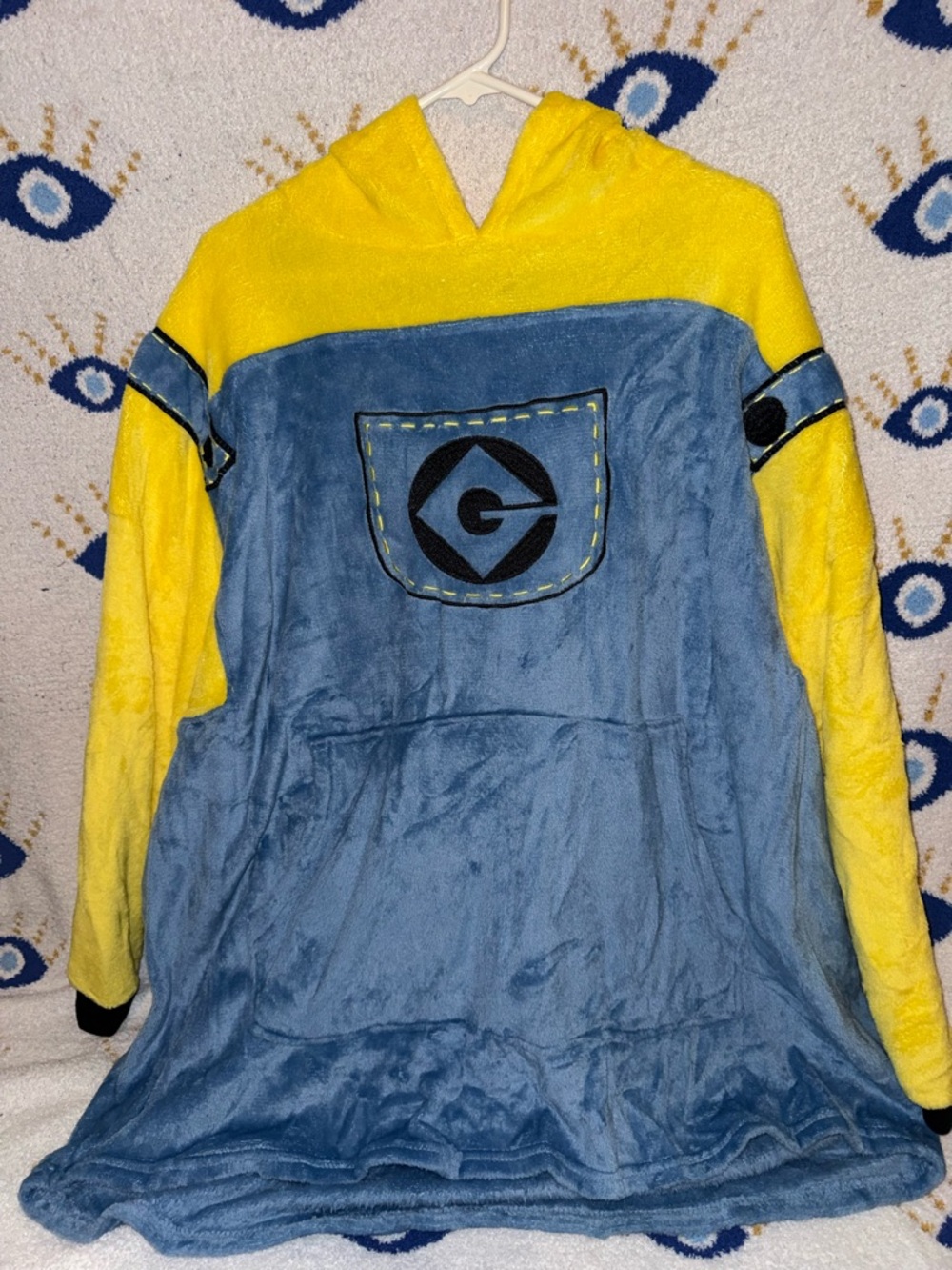 Minion Gru Logo Hooded Plush Wearable Blanket - Yellow & Blue